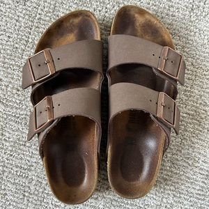 Brown Leather Birkenstock Arizona